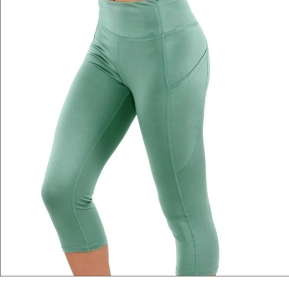 The North Face Pants - The North Face womens green strech capri sz Med